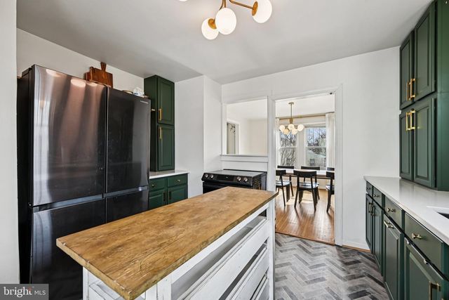 1038 GREEN VALLEY RD, New Windsor, MD 21776