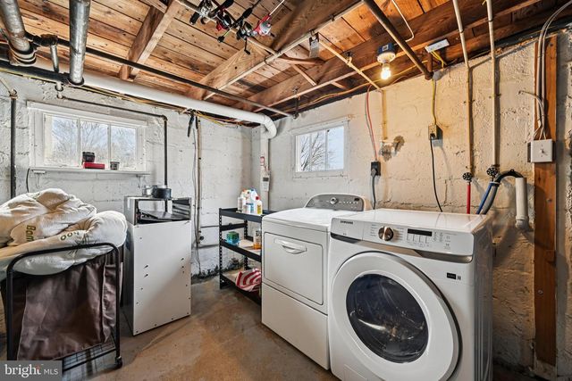 1038 GREEN VALLEY RD, New Windsor, MD 21776