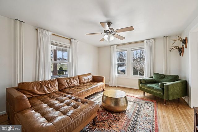 1038 GREEN VALLEY RD, New Windsor, MD 21776