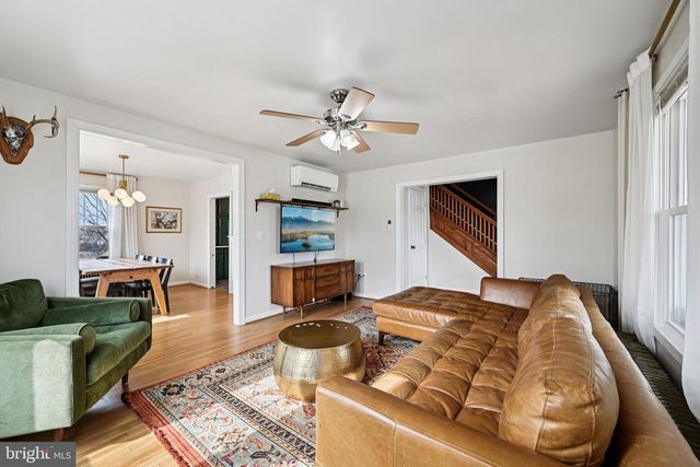 1038 GREEN VALLEY RD, New Windsor, MD 21776