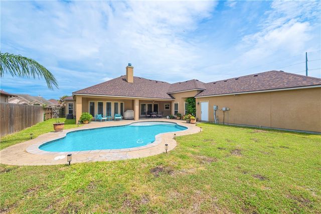 1818 Hosea Ct, Corpus Christi, TX 78418