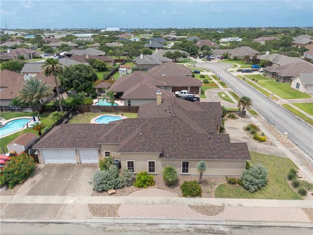 1818 Hosea Ct, Corpus Christi, TX 78418