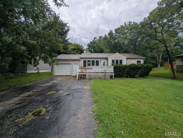 20 Marlo Drive, Belleville, IL 62226