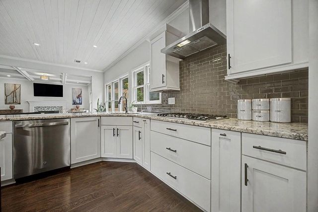 2590 Grassview Drive, Milton, GA 30004