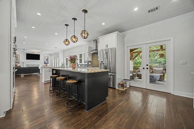 2590 Grassview Drive, Milton, GA 30004