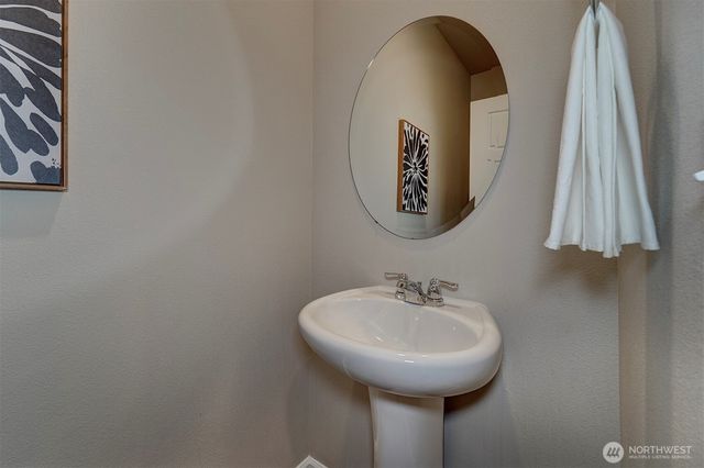 1013 Timberline Avenue, Bremerton, WA 98312