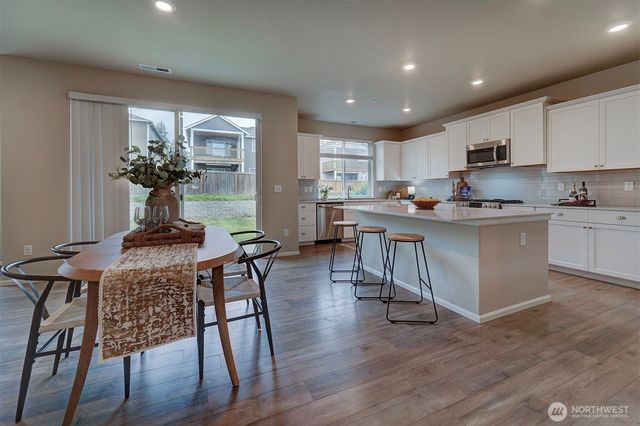 1013 Timberline Avenue, Bremerton, WA 98312