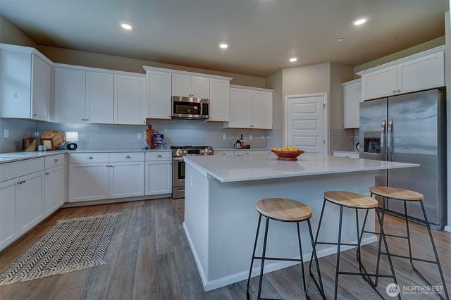 1013 Timberline Avenue, Bremerton, WA 98312