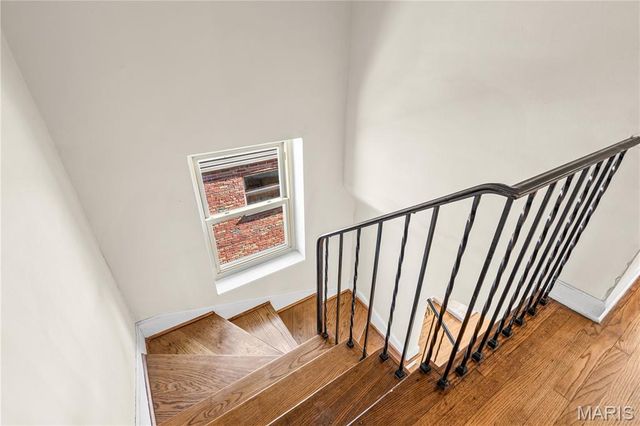 7823 Stanford Avenue, St Louis, MO 63130