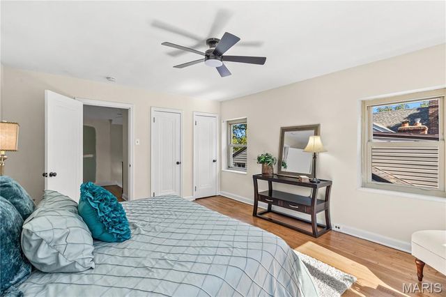 7823 Stanford Avenue, St Louis, MO 63130