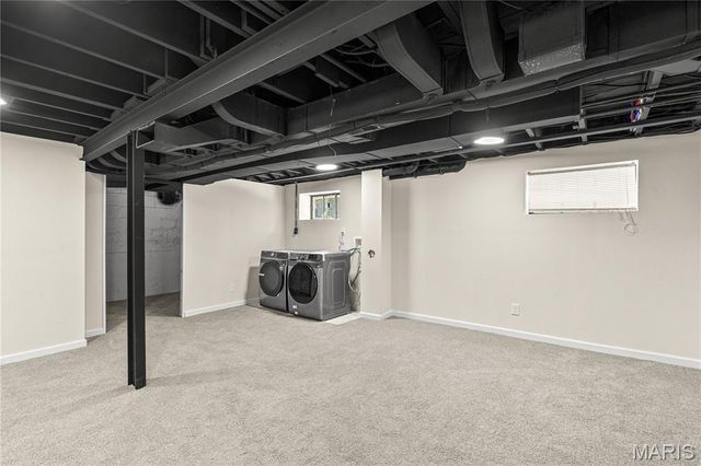 7823 Stanford Avenue, St Louis, MO 63130