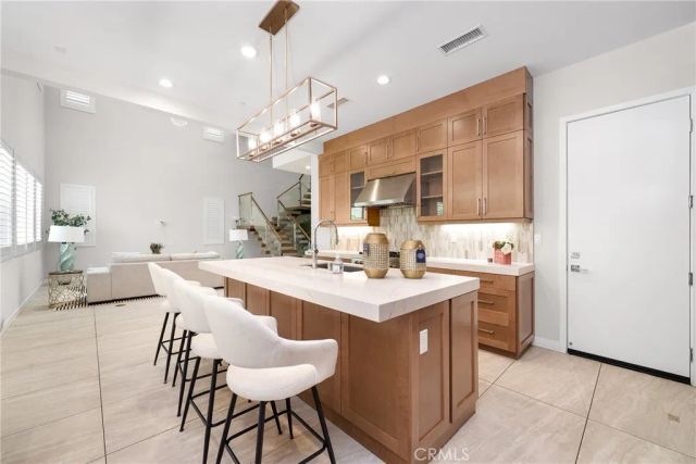 438 Sycamore Dr., Montebello, CA 90640