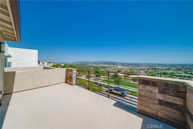 438 Sycamore Dr., Montebello, CA 90640