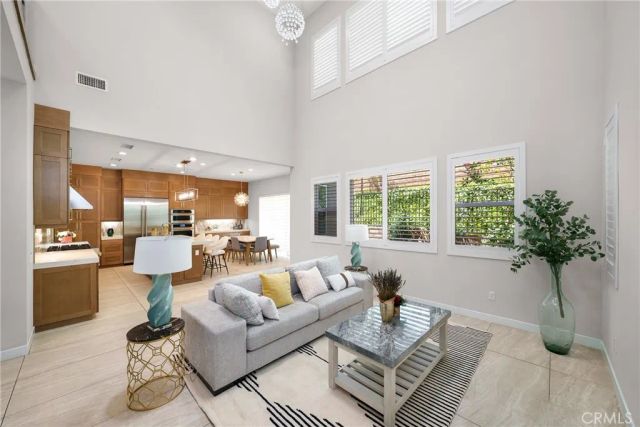 438 Sycamore Dr., Montebello, CA 90640