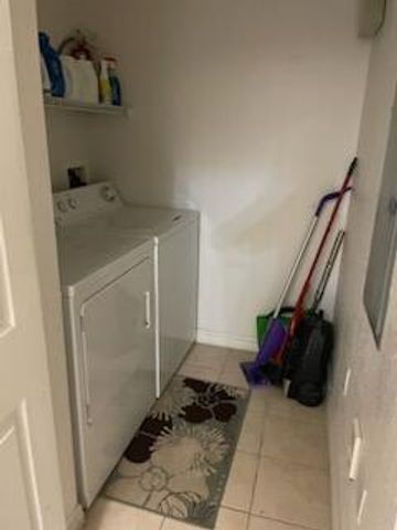 3019 Alcazar Place Apt 102, Palm Beach Gardens, FL 33410