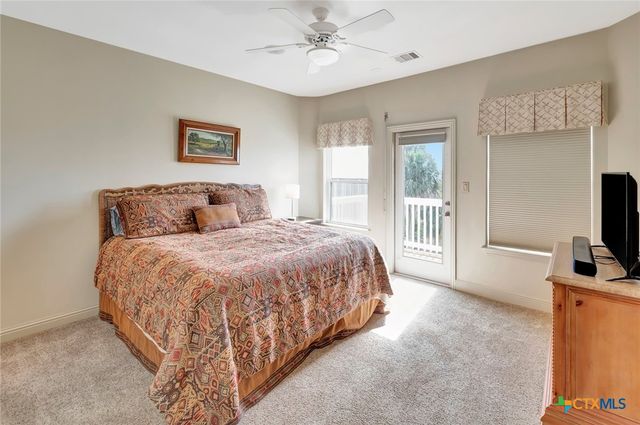 8036 SH 316, Port Lavaca, TX 77979