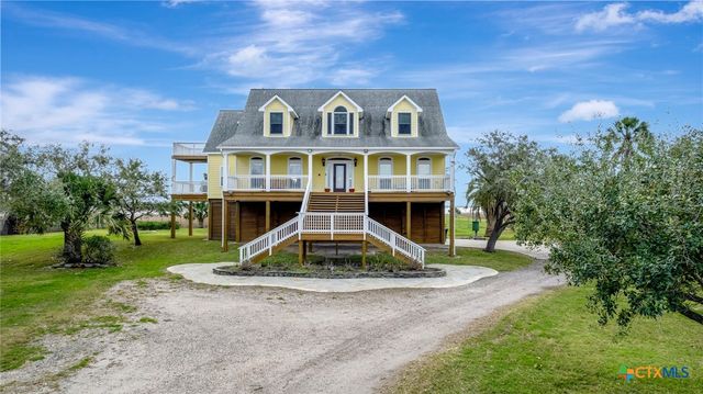 8036 SH 316, Port Lavaca, TX 77979