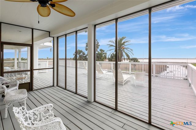 8036 SH 316, Port Lavaca, TX 77979