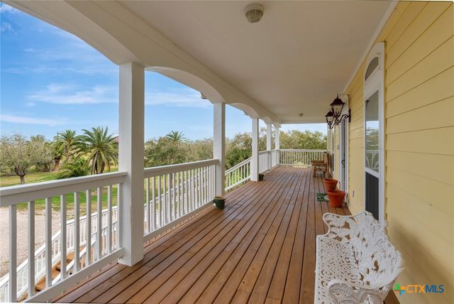 8036 SH 316, Port Lavaca, TX 77979