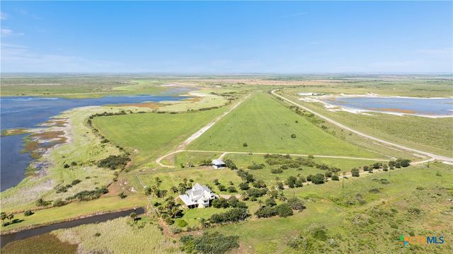 8036 SH 316, Port Lavaca, TX 77979