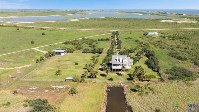 8036 SH 316, Port Lavaca, TX 77979