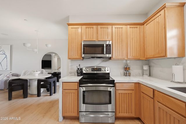 17850 N 68th Street 1010, Phoenix, AZ 85054