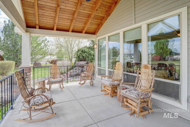 7480 E Grey Lag Dr, Nampa, ID 83687