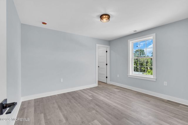 443 Western Boulevard, Bayville, NJ 08721