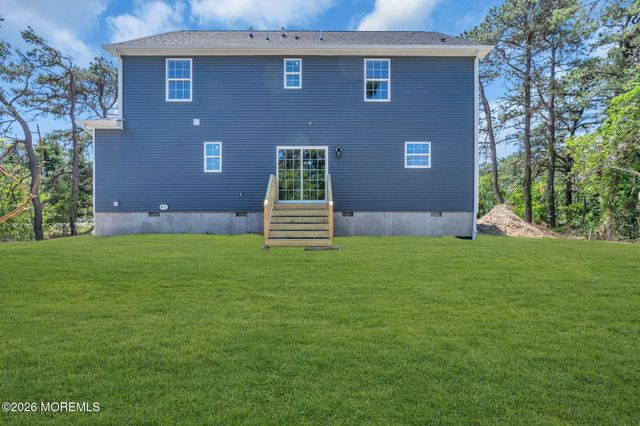 443 Western Boulevard, Bayville, NJ 08721