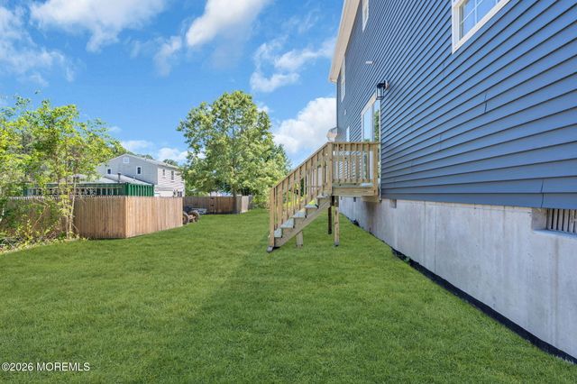 443 Western Boulevard, Bayville, NJ 08721