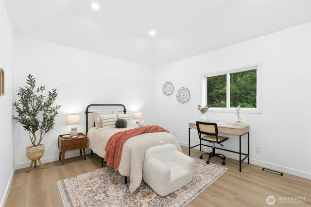 8953 NE 116th Place, Kirkland, WA 98034