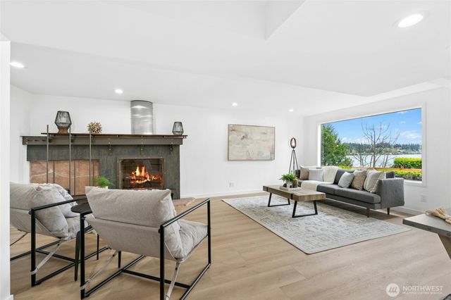 8953 NE 116th Place, Kirkland, WA 98034