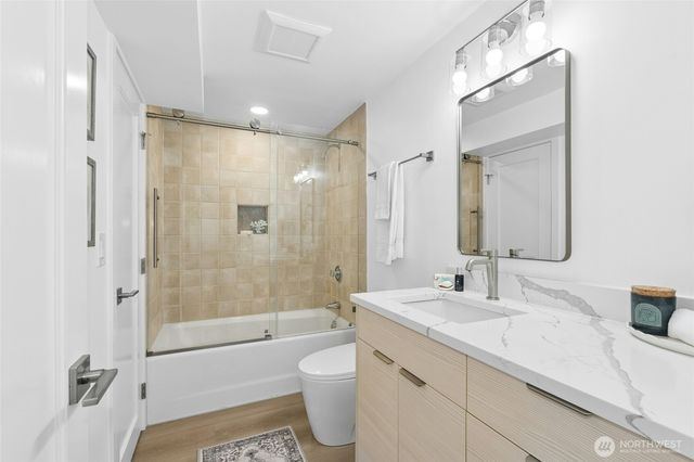 8953 NE 116th Place, Kirkland, WA 98034