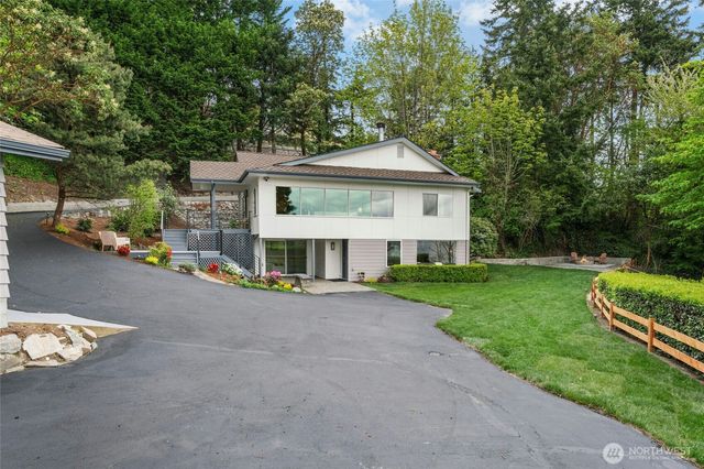 8953 NE 116th Place, Kirkland, WA 98034