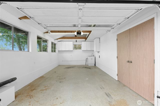 8953 NE 116th Place, Kirkland, WA 98034