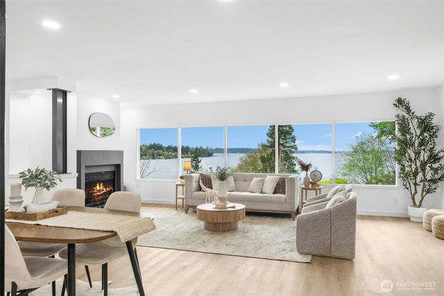8953 NE 116th Place, Kirkland, WA 98034