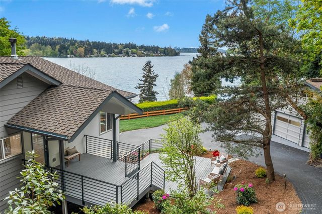 8953 NE 116th Place, Kirkland, WA 98034