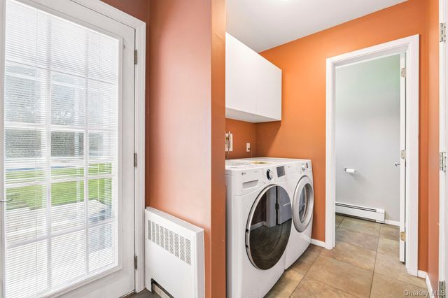 129 Jefferson Avenue, Saint James, NY 11780