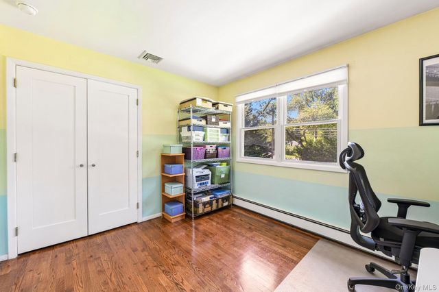 129 Jefferson Avenue, Saint James, NY 11780