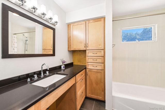 129 Jefferson Avenue, Saint James, NY 11780