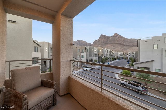 11701 Gentle Birdsong Avenue, Las Vegas, NV 89138