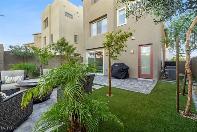 11701 Gentle Birdsong Avenue, Las Vegas, NV 89138