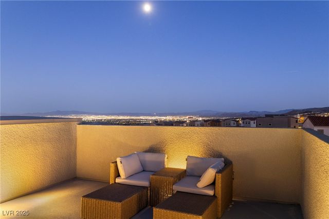 11701 Gentle Birdsong Avenue, Las Vegas, NV 89138