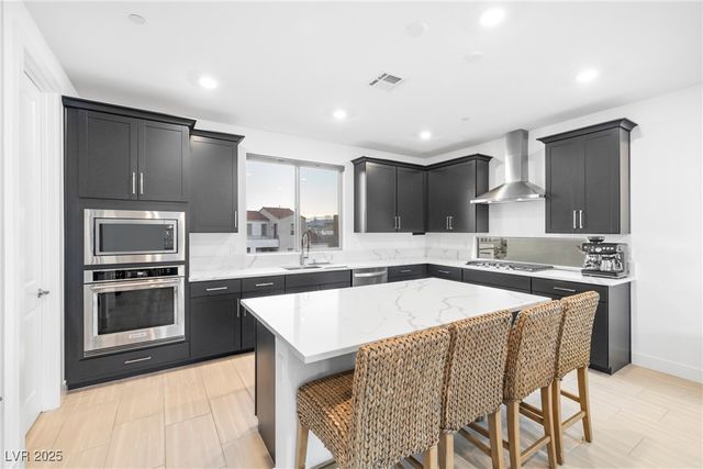 11701 Gentle Birdsong Avenue, Las Vegas, NV 89138