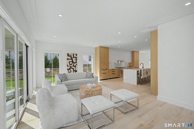 126 Forest Street, New Canaan, CT 06840