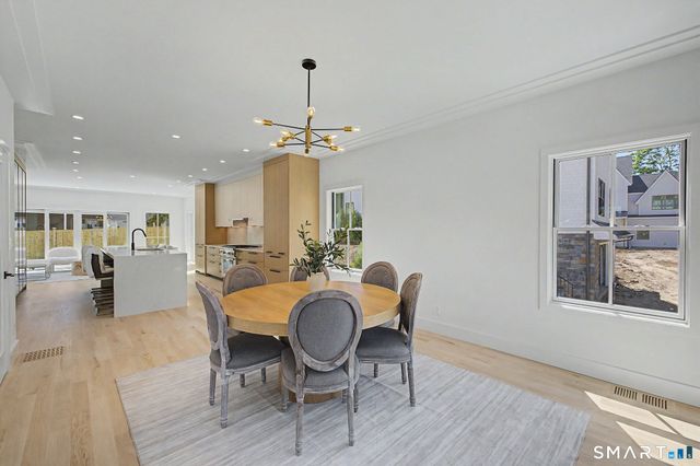 126 Forest Street, New Canaan, CT 06840