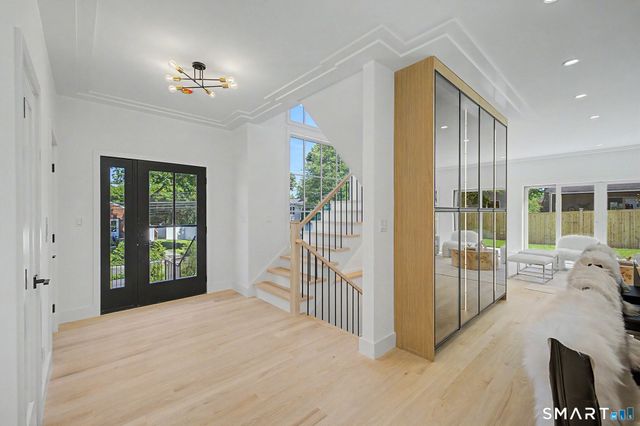 126 Forest Street, New Canaan, CT 06840