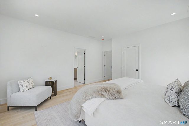 126 Forest Street, New Canaan, CT 06840