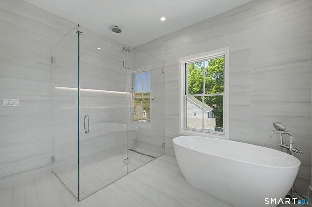 126 Forest Street, New Canaan, CT 06840
