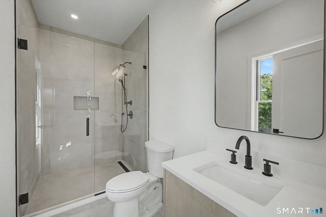 126 Forest Street, New Canaan, CT 06840